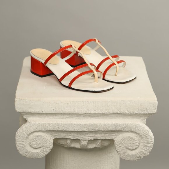 Rare GUCCI Orange-White Sandals - Picture 3 of 13